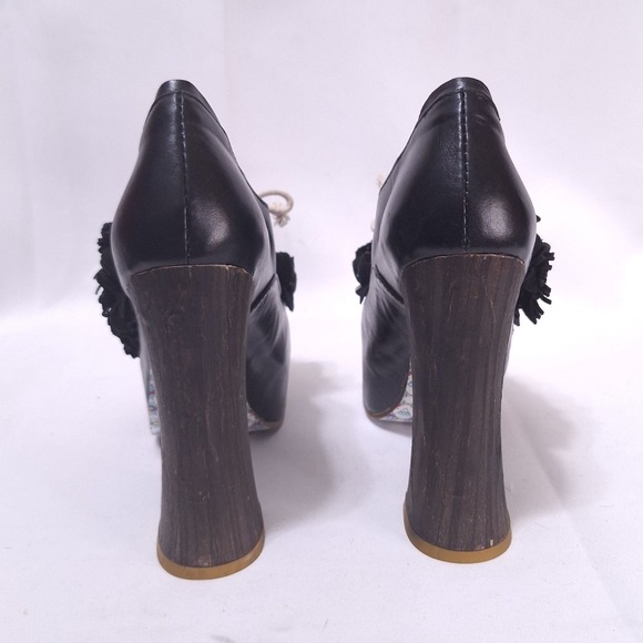 Irregular Choice Pertrisha Leather Floral Ruffle Platform Heels Womens 6.5 Black - Picture 5 of 11
